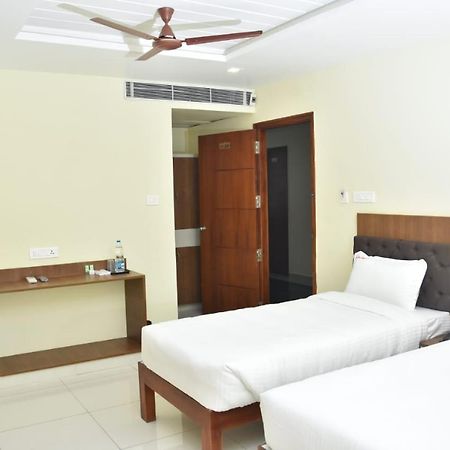 Hotel Le Arul Park Karaikal Exteriér fotografie