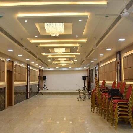 Hotel Le Arul Park Karaikal Exteriér fotografie