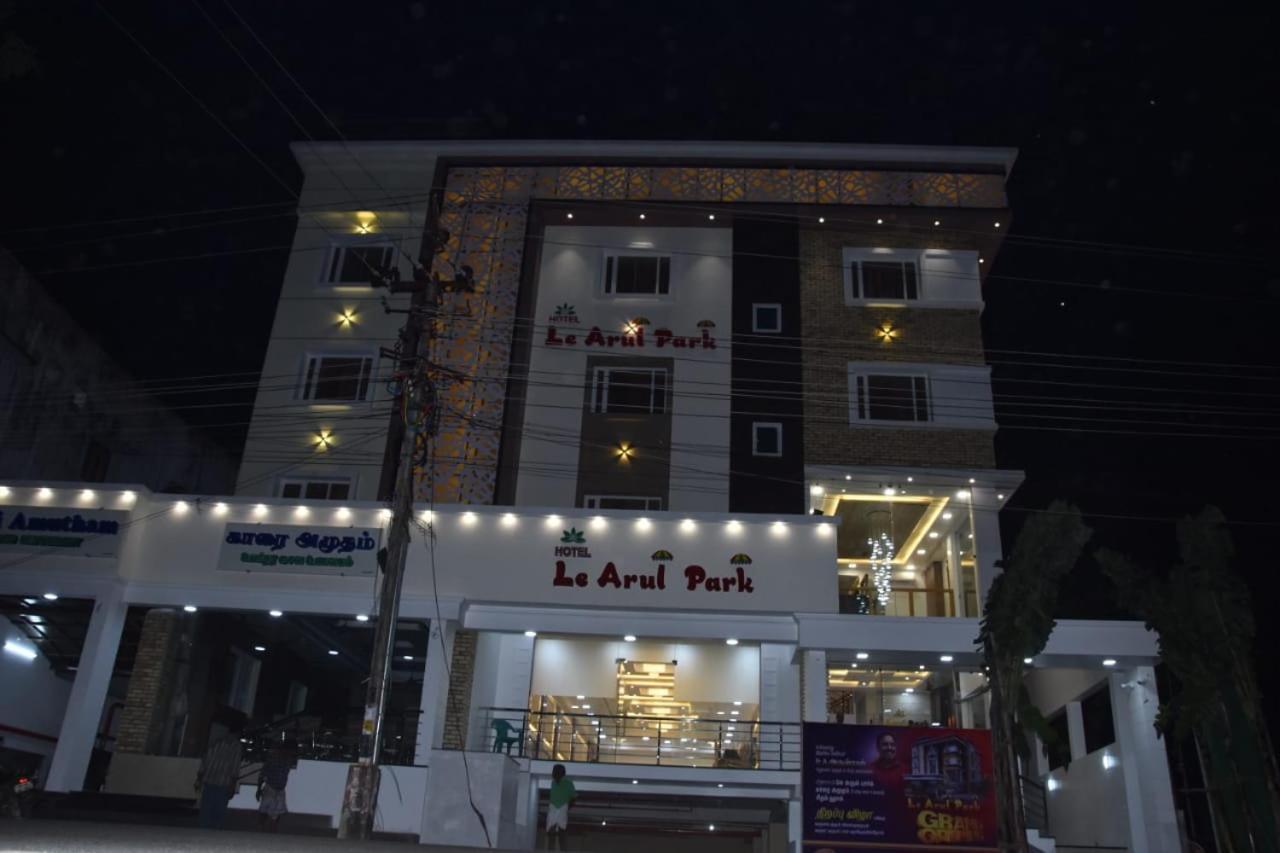 Hotel Le Arul Park Karaikal Exteriér fotografie