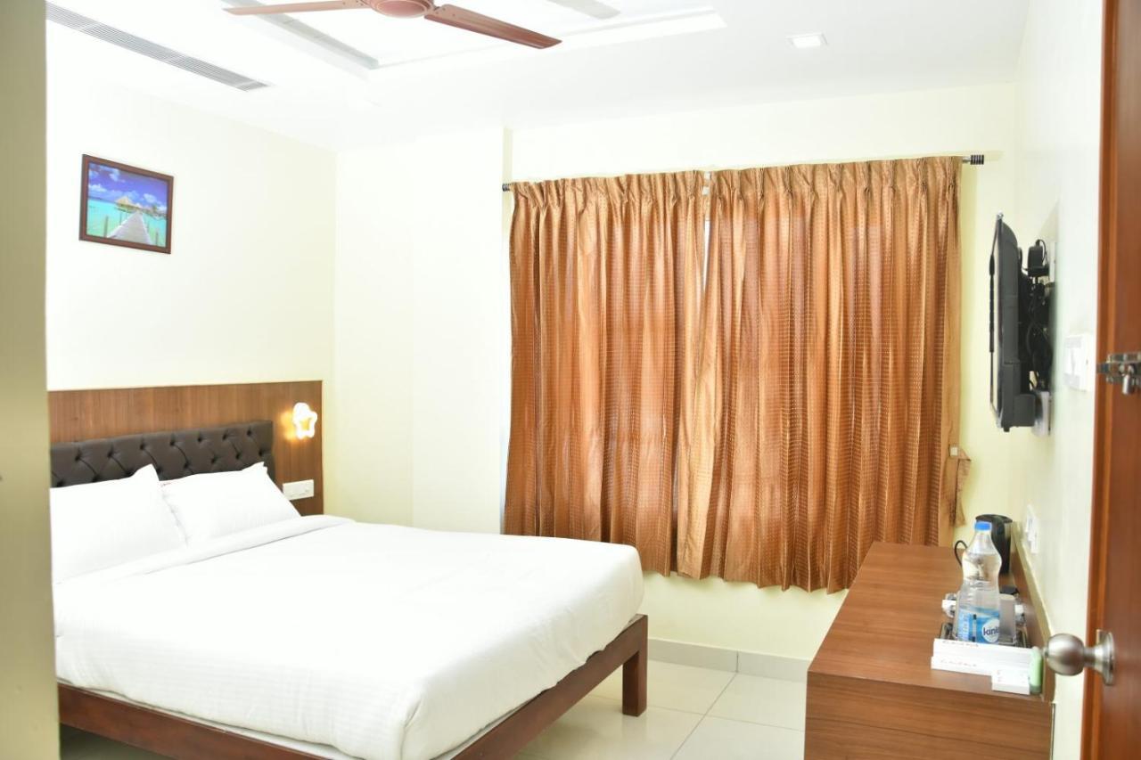 Hotel Le Arul Park Karaikal Exteriér fotografie